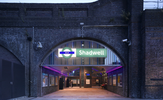 Shadwell DLR Station